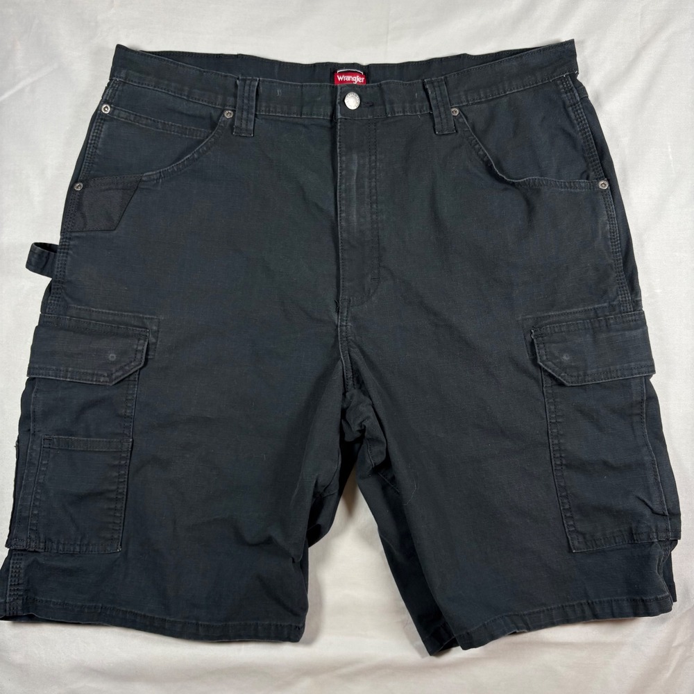 Wrangler Workwear Mens 38 Black Ripstop Cargo Shorts Rugged Tactical Gorpcore